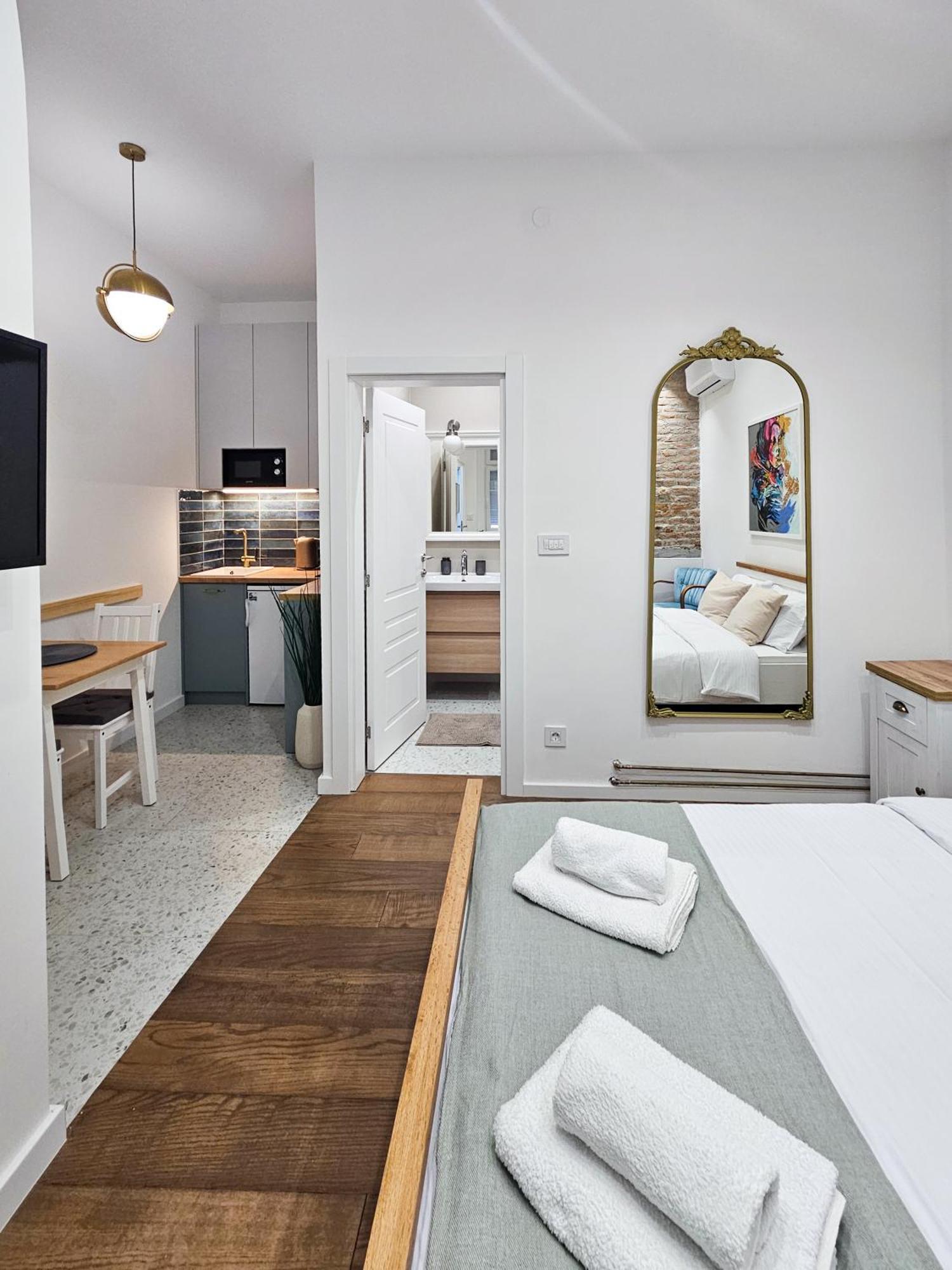 Easy Life Apartment Beograd Ngoại thất bức ảnh